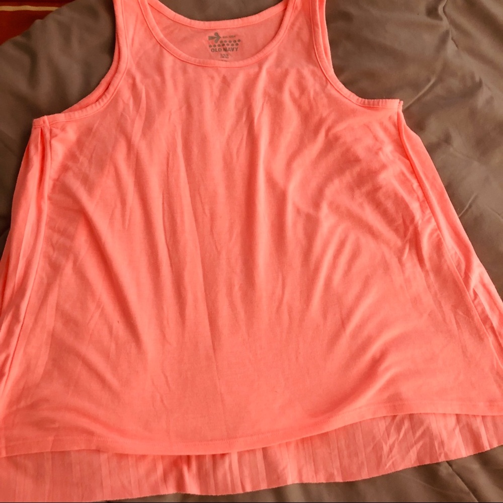 Old Navy shirt for girls